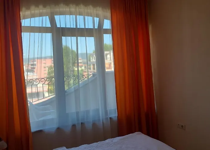 1bd In Royal Sun Complex, Sunny By Flat Mаnager Апартаменты *